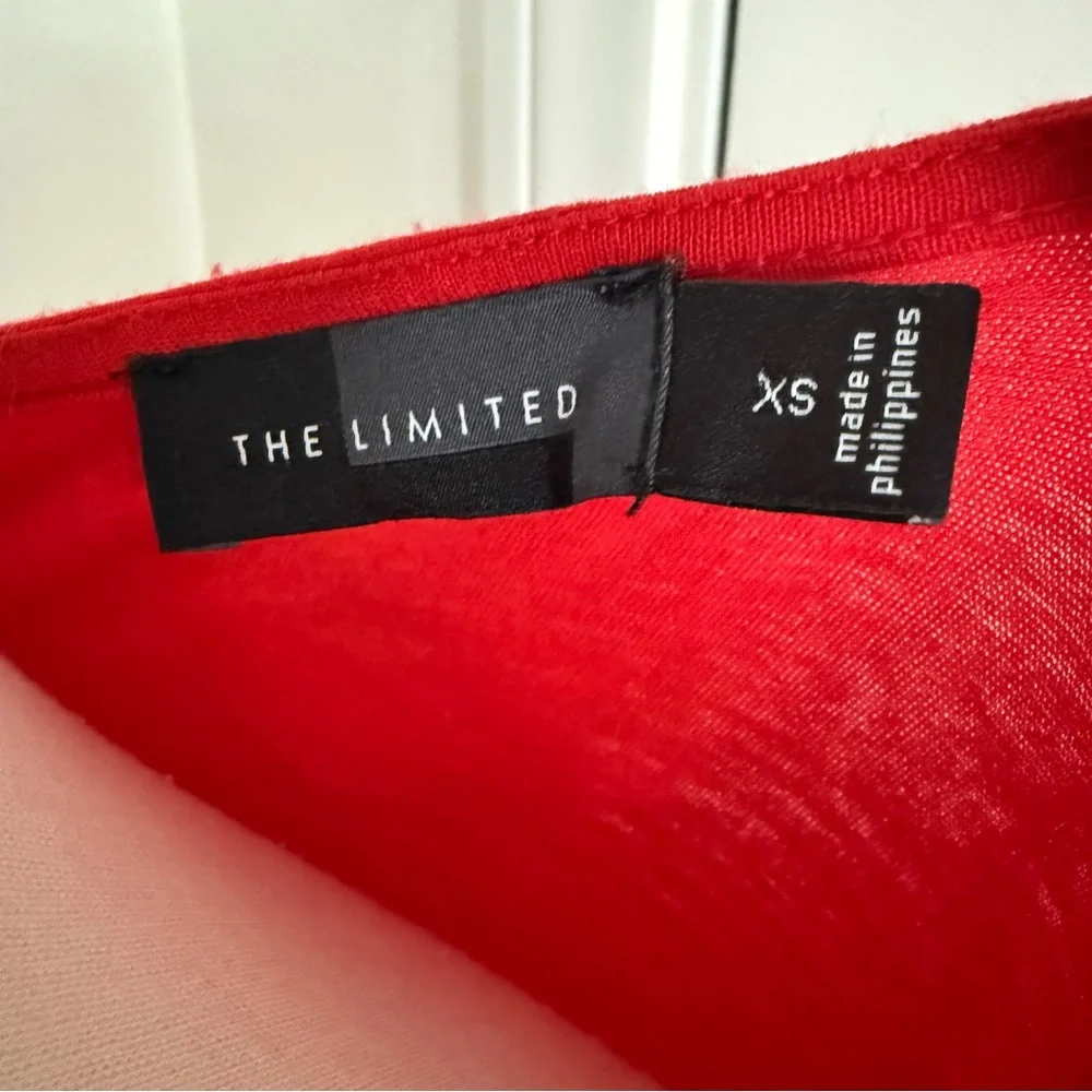 The Limited Vibrant Red Women's Blouse Cap Sleeve Size XS